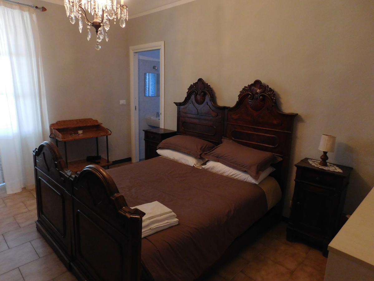 Il Duca Bianco Otel Calosso Dış mekan fotoğraf