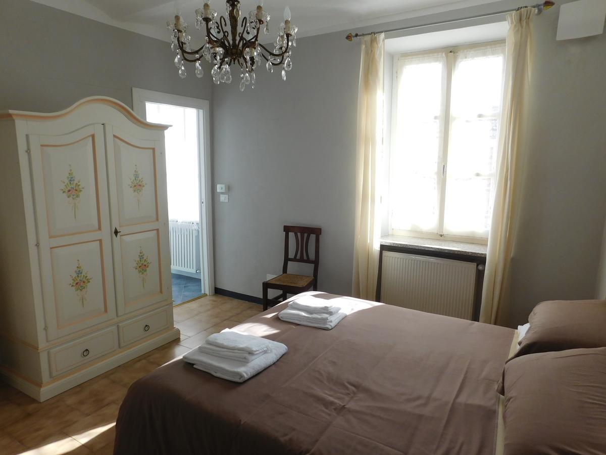 Il Duca Bianco Otel Calosso Dış mekan fotoğraf